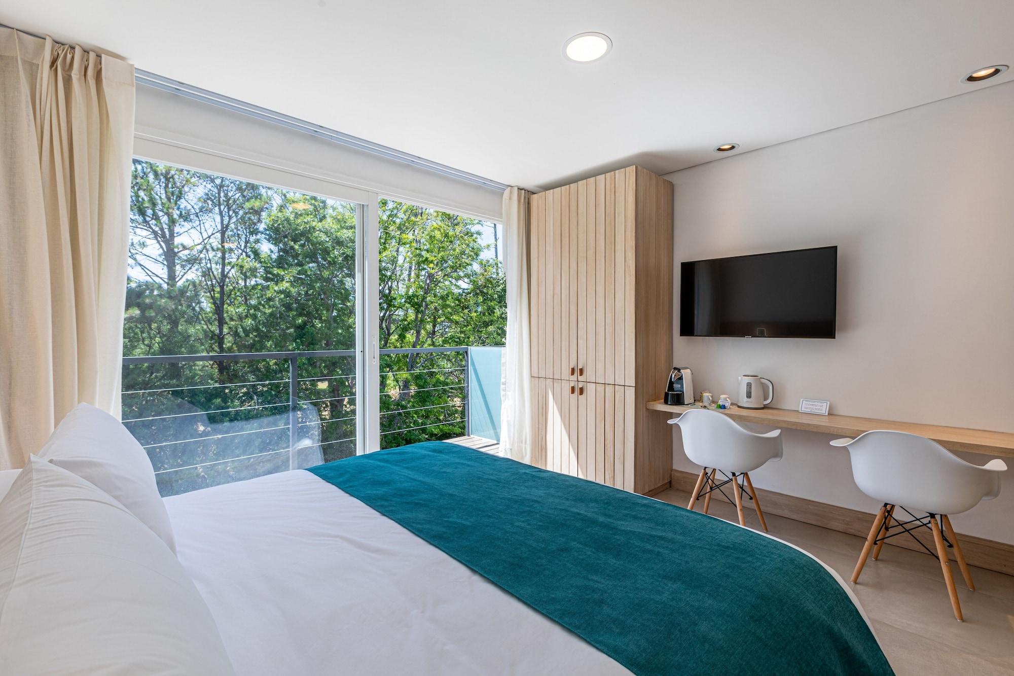 Live Boutique (adults Only) 4*