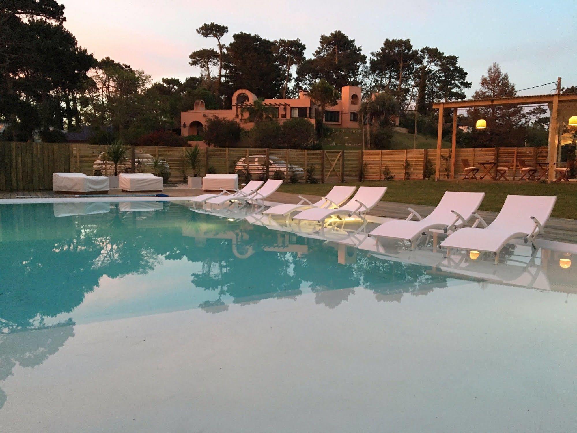 Hotel Live Boutique (adults Only) 4*